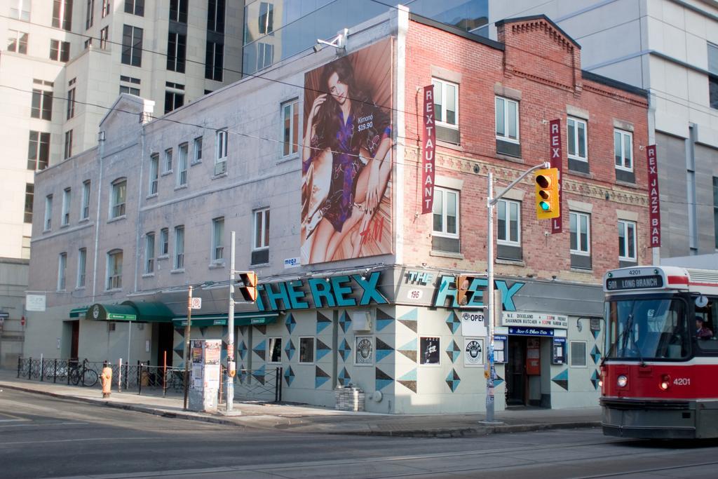 The Rex Hotel Jazz & Blues Bar Торонто Экстерьер фото